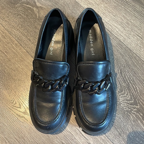 Madden Girl Heeled Chunky Loafers - Picture 3 of 4